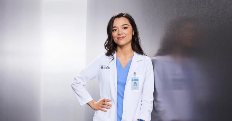Midori Francis Is Leaving Grey s Anatomy After Two Seasons 138