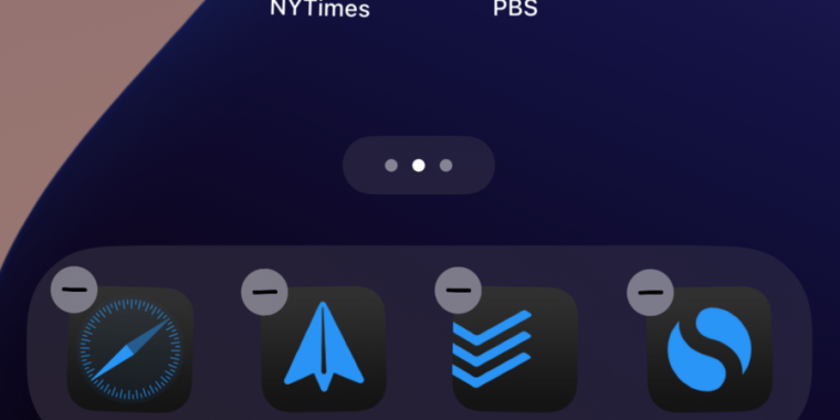 iOS 18 home screen header