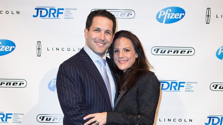 schefter and wife