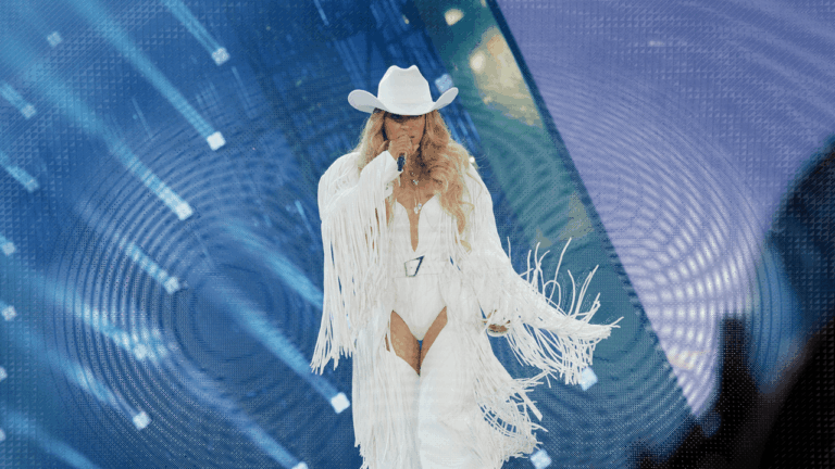 Tap20In20E2809320Beyonce201